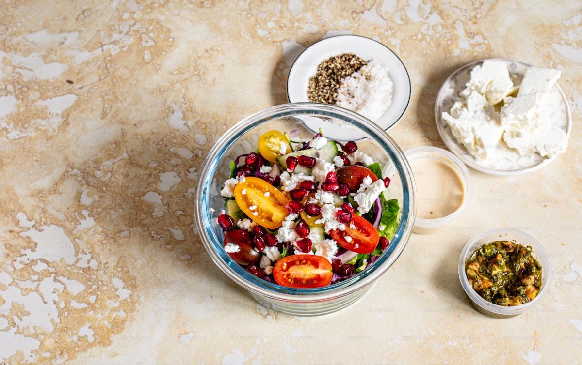 Mediterranean Quinoa Meal Plan for a Full Week