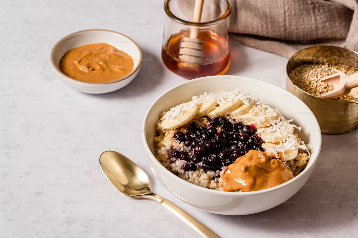 Quinoa Oatmeal Breakfast Bowl