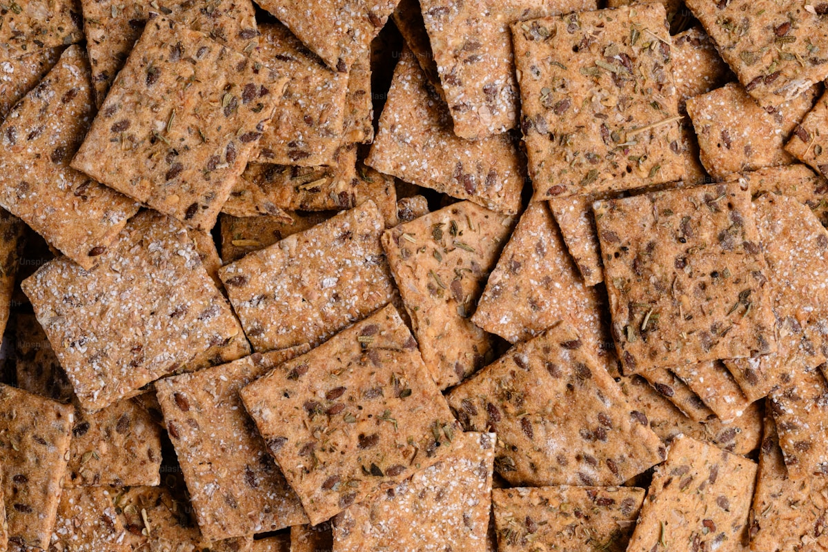Spicy Quinoa Crackers